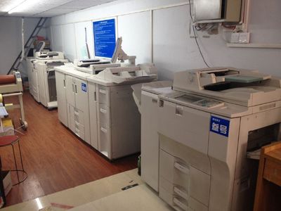 鄭州前沿圖文設計制作中心 專業彩色復印與打印網絡技術服務